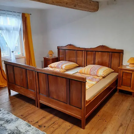 Gemuetliches Anno 1800 펜션 호르브루흐